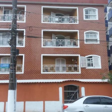 Apartamento Praia Grande Com Wifi E Tv A Cabo Apartment Ngoại thất bức ảnh